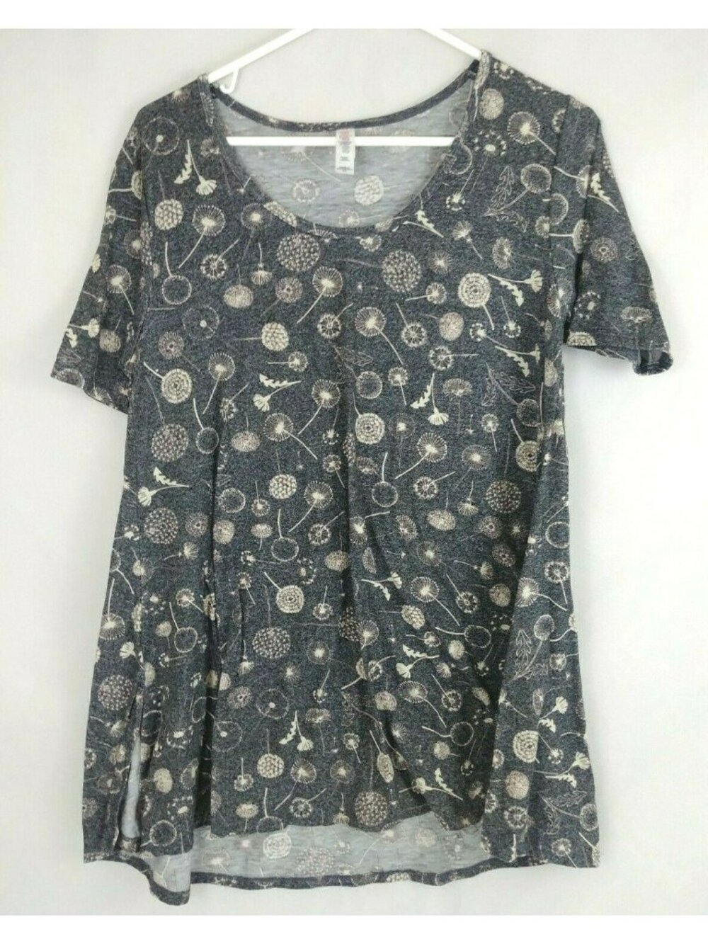 Lularoe Womens Short Sleeve Gray Oversized Shirt With Dandelions Design Size XS